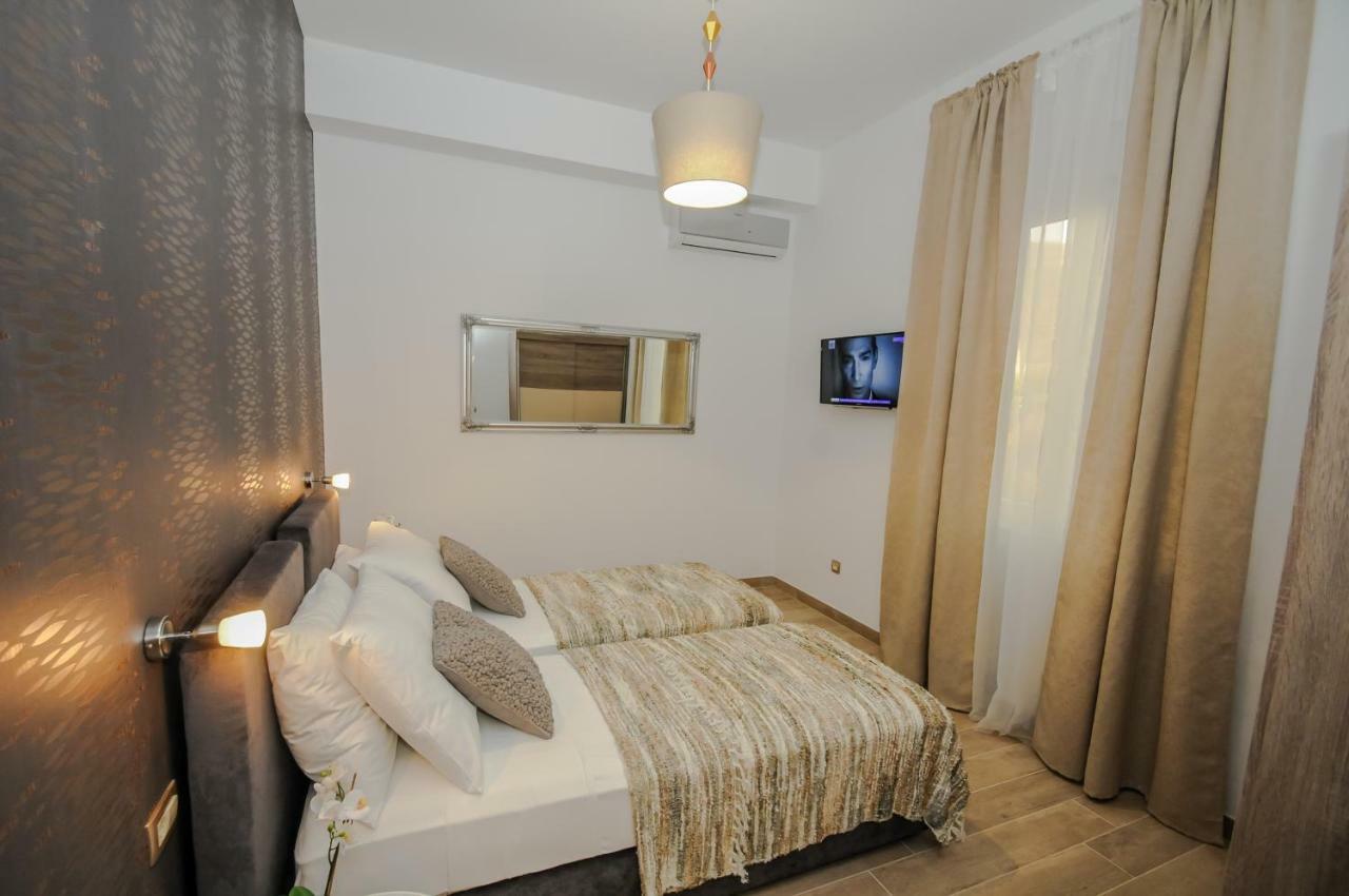 Villa Paula Opatija Bagian luar foto